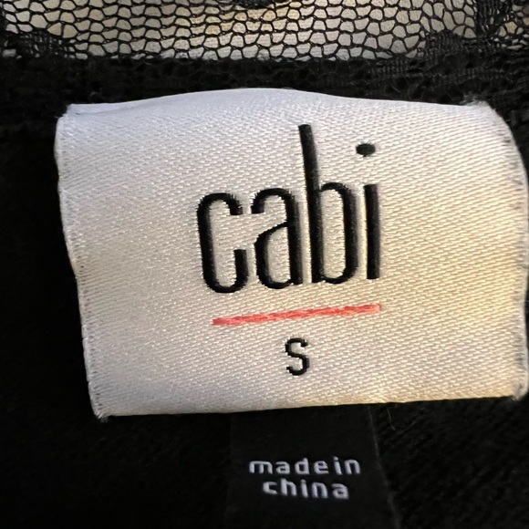 CABI Union V-Neck lightweight knit sweater , Small - Picture 5 of 8